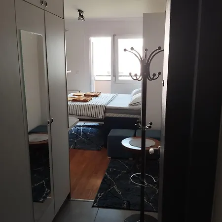 Stan Na Dan Apartamento Doboj